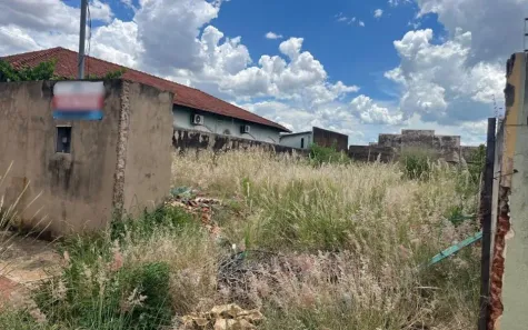 Lote/Terreno à venda, 555m² no Vila Glória, Campo Grande