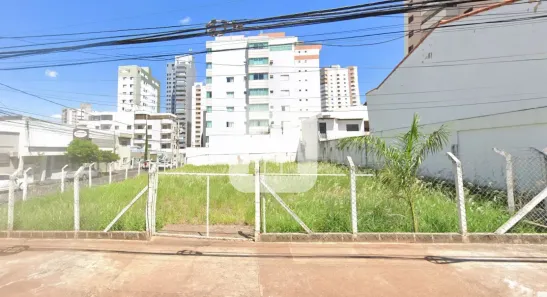 Lote/Terreno para alugar, 700m² no Martins, Uberlândia