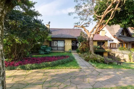 Casa de Condomínio com 5 Quartos à venda, 400m² no Cavalhada, Porto Alegre