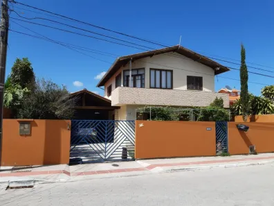 Casa com 5 Quartos à venda, 210m² no Campeche, Florianópolis