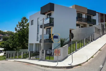 Casa com 3 Quartos à venda, 170m² no Potecas, São José
