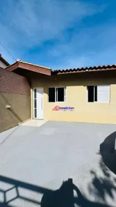 Casa com 2 Quartos à venda, 55m² no Jardim Santo Antônio, Atibaia