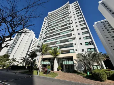 Apartamento com 3 Quartos à venda, 243m² no Patamares, Salvador