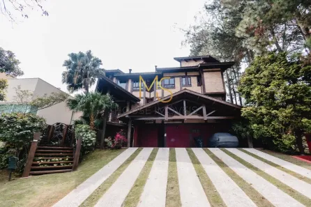 Casa com 3 Quartos para alugar, 550m² no Residencial Morada dos Pássaros-Aldeia da Serra, Barueri