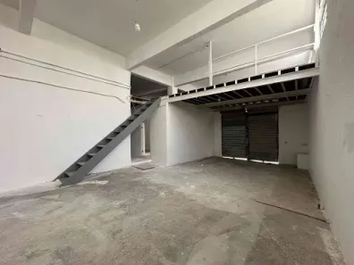 Galpão/Depósito/Armazém para alugar, 400m² no Vila Parque Jabaquara, São Paulo