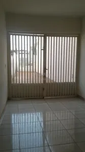 Casa com 3 Quartos à venda, 130m² no Jardim Caparroz, São José do Rio Preto