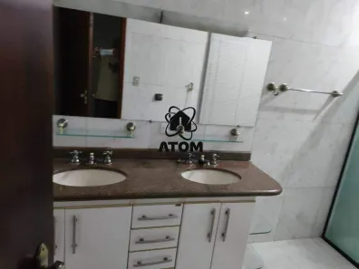 Casa com 4 Quartos à venda, 350m² no Parque São Jorge, Taubaté