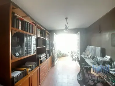 Casa com 3 Quartos à venda, 215m² no Planalto Paulista, São Paulo