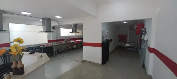 Ponto Comercial para alugar, 180m² no Centro, Taubaté