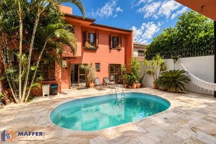 Casa com 3 Quartos à venda, 319m² no Cristo Redentor, Porto Alegre