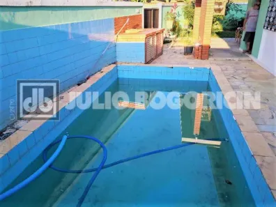 Casa de Condomínio com 3 Quartos à venda, 92m² no Taquara, Rio de Janeiro