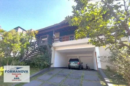 Casa de Condomínio com 3 Quartos à venda, 244m² no Jardim Caiapiá, Cotia