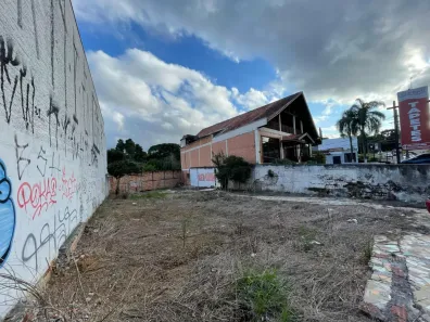 Lote/Terreno à venda, 558m² no Mercês, Curitiba