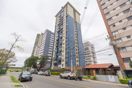 Apartamento com 2 Quartos para alugar, 64m² no Cristo Rei, Curitiba