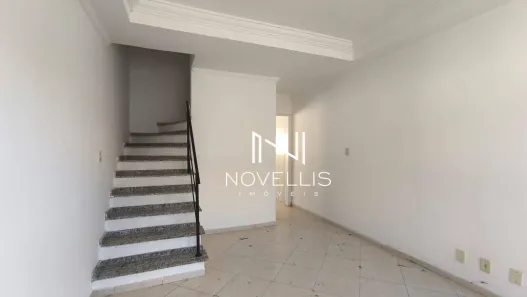 Casa de Condomínio com 2 Quartos à venda, 70m² no Jardim Jacinto, Jacareí