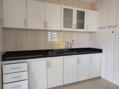 Sobrado com 3 Quartos para alugar, 150m² no Cidade Jardim, Jacareí