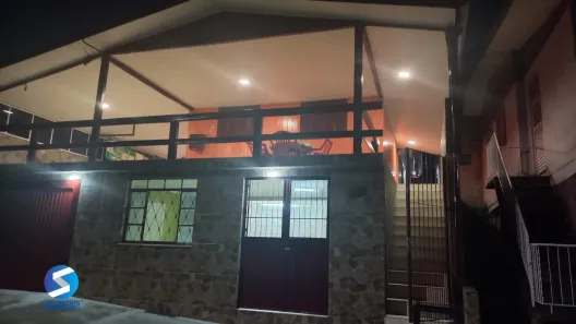 Casa com 3 Quartos à venda, 350m² no Santa Corona, Caxias do Sul
