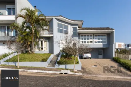 Casa de Condomínio com 3 Quartos à venda, 252m² no Vila Nova, Porto Alegre