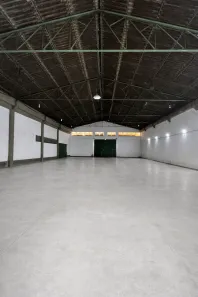 Galpão/Depósito/Armazém para alugar, 850m² no Gradim, São Gonçalo
