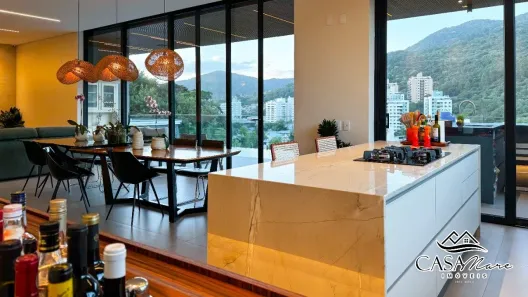 Casa de Condomínio com 5 Quartos à venda, 480m² no Itacorubi, Florianópolis
