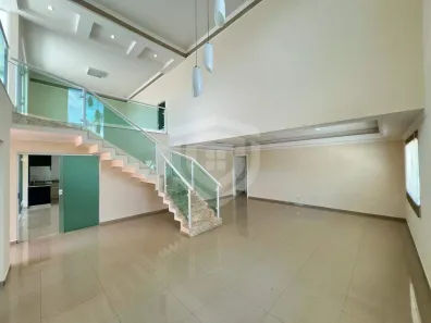 Casa de Condomínio com 3 Quartos para alugar, 280m² no Residencial Lago Sul, Bauru
