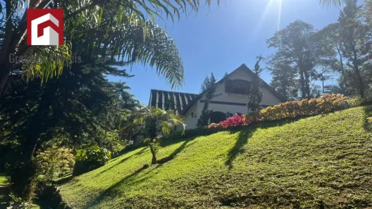 Casa com 7 Quartos à venda, 321m² no Duarte Silveira, Petrópolis