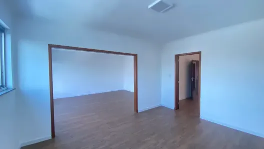 Casa com 4 Quartos para alugar, 357m² no Vila Mariana, São Paulo