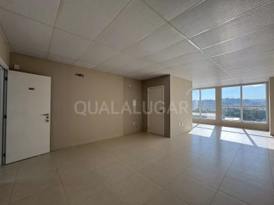 Sala Comercial para venda ou aluguel, 46m² no Aeroporto, Tubarão