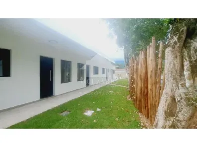Casa com 5 Quartos à venda, 150m² no Jardim Britânia, Caraguatatuba