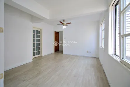 Apartamento com 2 Quartos à venda, 66m² no Partenon, Porto Alegre
