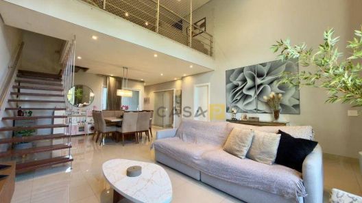 Casa de Condomínio com 3 Quartos à venda, 220m² no Chácara Letônia, Americana