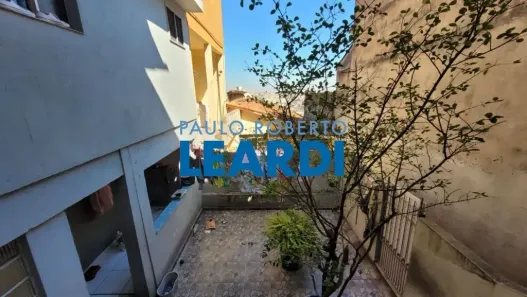Casa com 2 Quartos à venda, 250m² no Vila Carmem, São Paulo
