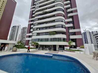 Apartamento com 4 Quartos à venda, 210m² no Candeal, Salvador