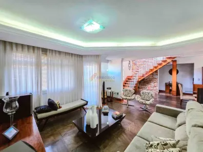 Cobertura com 4 Quartos à venda, 289m² no Centro, Divinópolis