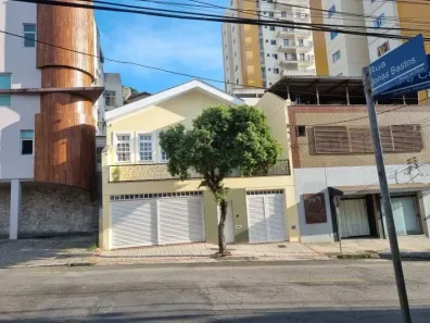 Casa com 4 Quartos à venda, 10m² no São Mateus, Juiz de Fora