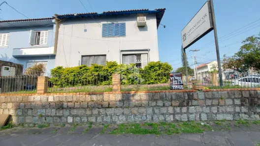 Casa com 3 Quartos à venda, 380m² no Jardim Sabará, Porto Alegre