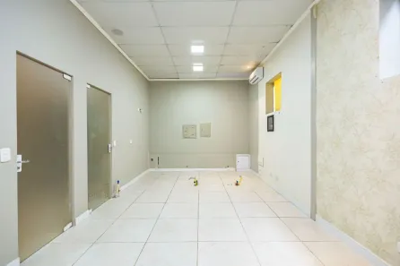 Sala Comercial para alugar, 60m² no Jardim Social, Curitiba