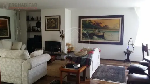 Sobrado com 4 Quartos à venda, 400m² no Interlagos, São Paulo
