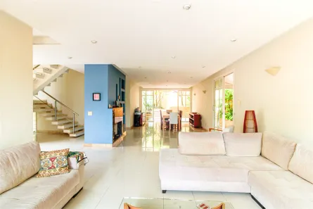 Sobrado com 4 Quartos à venda, 328m² no Jardim das Bandeiras, São Paulo