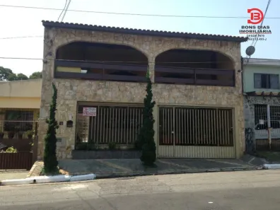 Sobrado com 3 Quartos à venda, 250m² no Jardim Três Marias, São Paulo