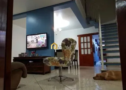 Sobrado com 4 Quartos à venda, 238m² no Vila Santa Rita, Sorocaba