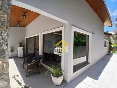 Casa de Condomínio com 4 Quartos à venda, 254m² no Jardim do Golf I, Jandira