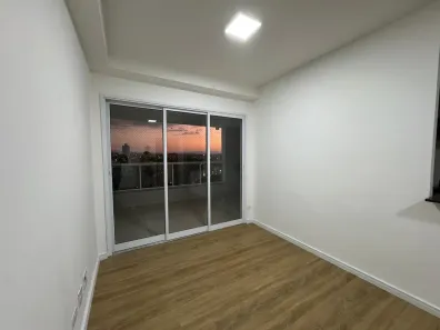 Apartamento com 2 Quartos à venda, 73m² no Jardim Califórnia, Jacareí