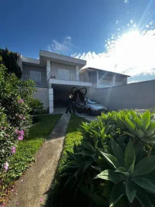 Casa com 5 Quartos para alugar, 270m² no Vila das Jabuticabeiras, Taubaté