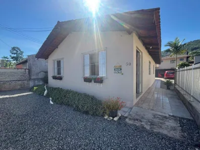 Casa com 4 Quartos à venda, 107m² no Czerniewicz, Jaraguá do Sul