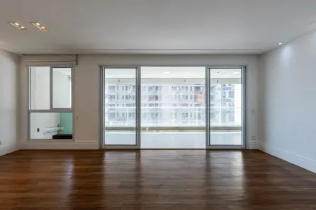 Apartamento com 3 Quartos à venda, 134m² no Cidade Monções, São Paulo