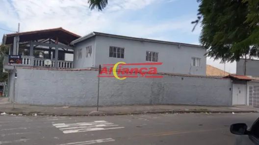 Sobrado com 4 Quartos à venda, 300m² no Jardim Las Vegas, Guarulhos