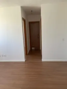 Apartamento com 2 Quartos para alugar, 45m² no Condomínio Residencial Chapada Cesari, Cuiabá