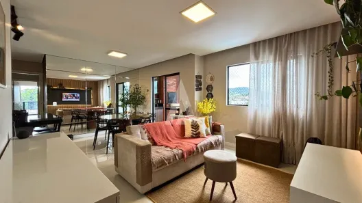 Apartamento com 3 Quartos à venda, 91m² no Saguaçu, Joinville