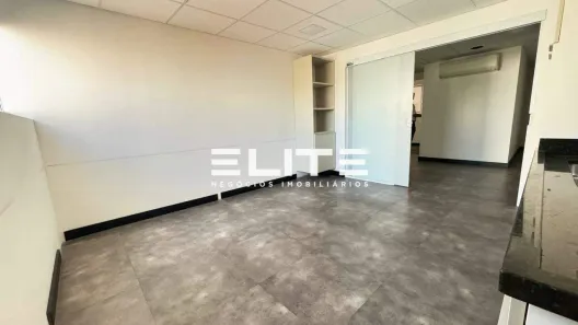 Sala Comercial para alugar, 84m² no Vila Assunção, Santo André